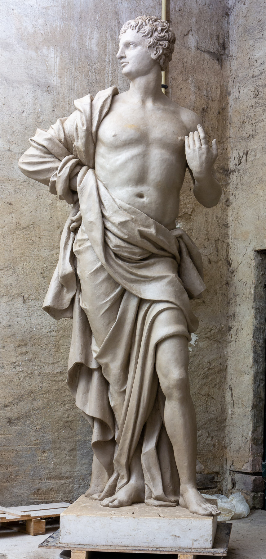 Skulptur CLAUDIUS – Humboldt Forum Berlin